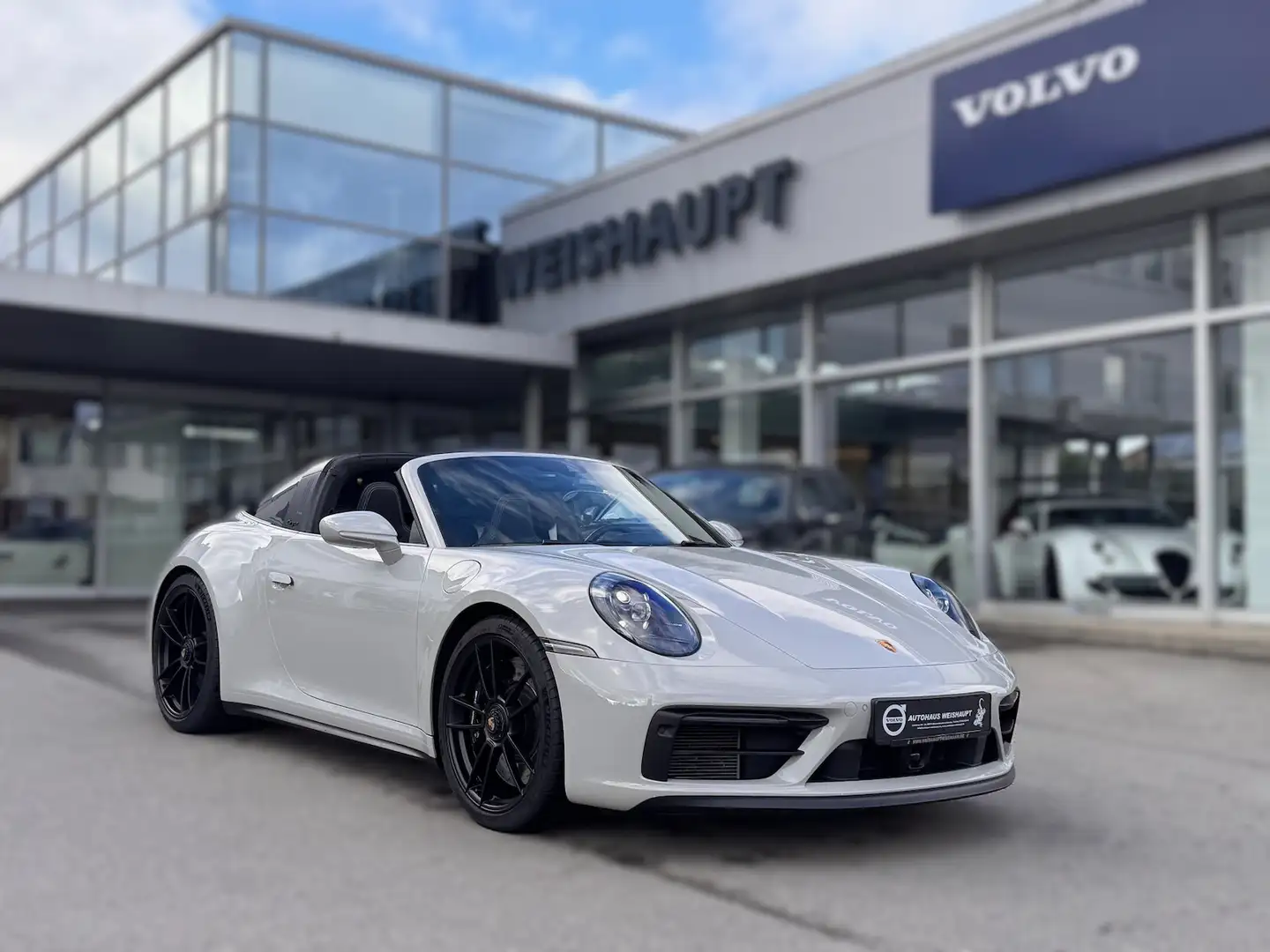 Porsche 911 Targa 4 GTS*ACC*Liftsyst*Vierradlenkung*Voll Grau - 1