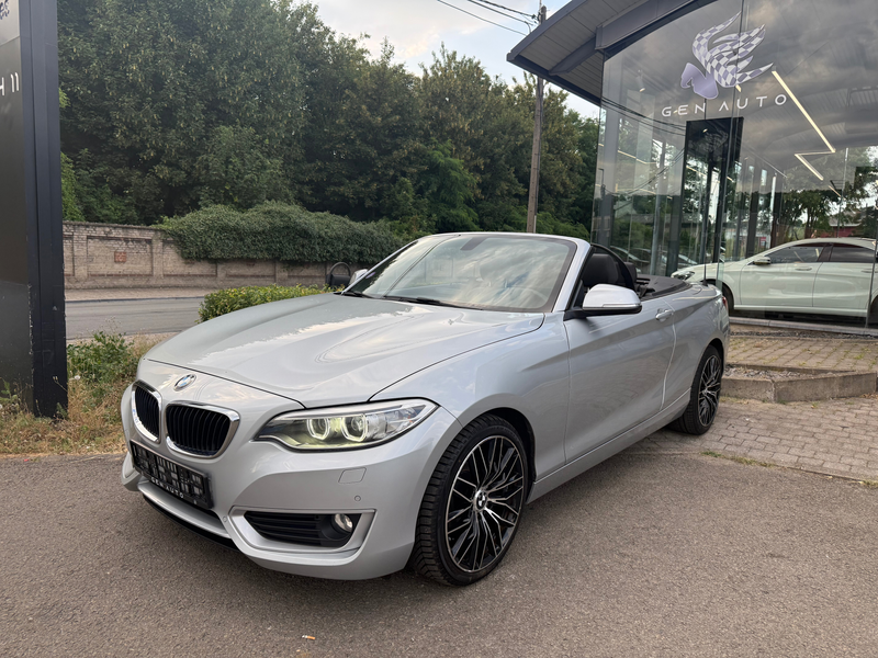 BMW 218 i Cabriolet Sport Edition Xenon Siège Chauffant * 12 MOIS GARANTIE * — photo 3