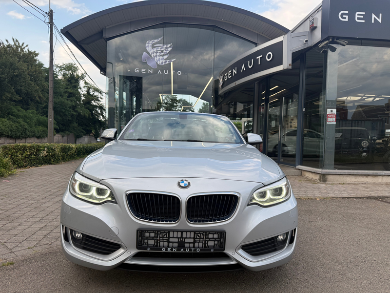 BMW 218 i Cabriolet Sport Edition Xenon Siège Chauffant * 12 MOIS GARANTIE * — photo 2