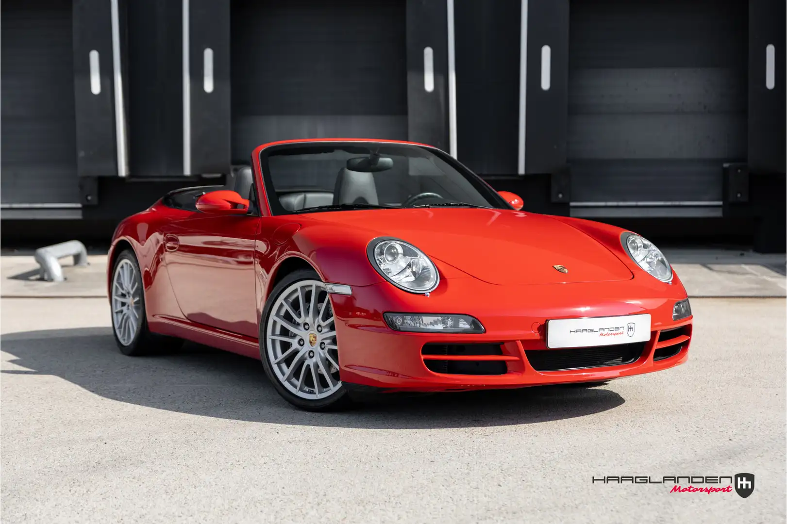 Porsche 997 911/997 Cabrio NL Auto 3.6 Carrera Rouge - 2