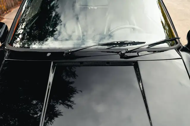 Porsche 911 view 23