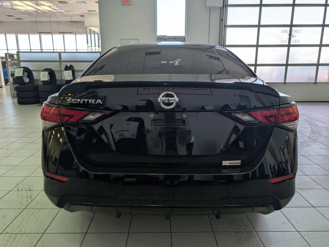 Nissan Sentra снимка Nissan Sentra