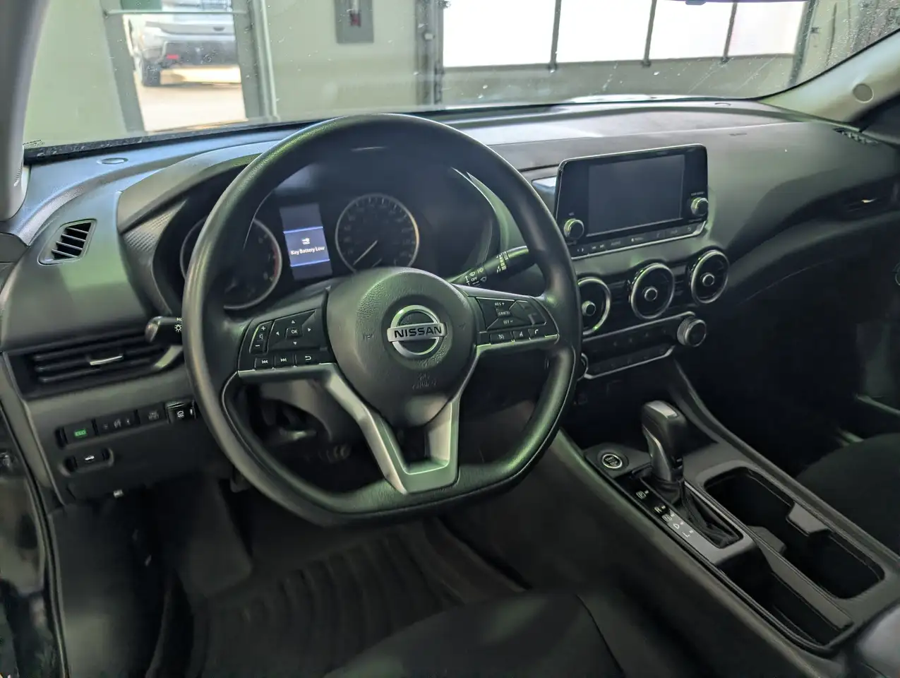 Nissan Sentra снимка Nissan Sentra
