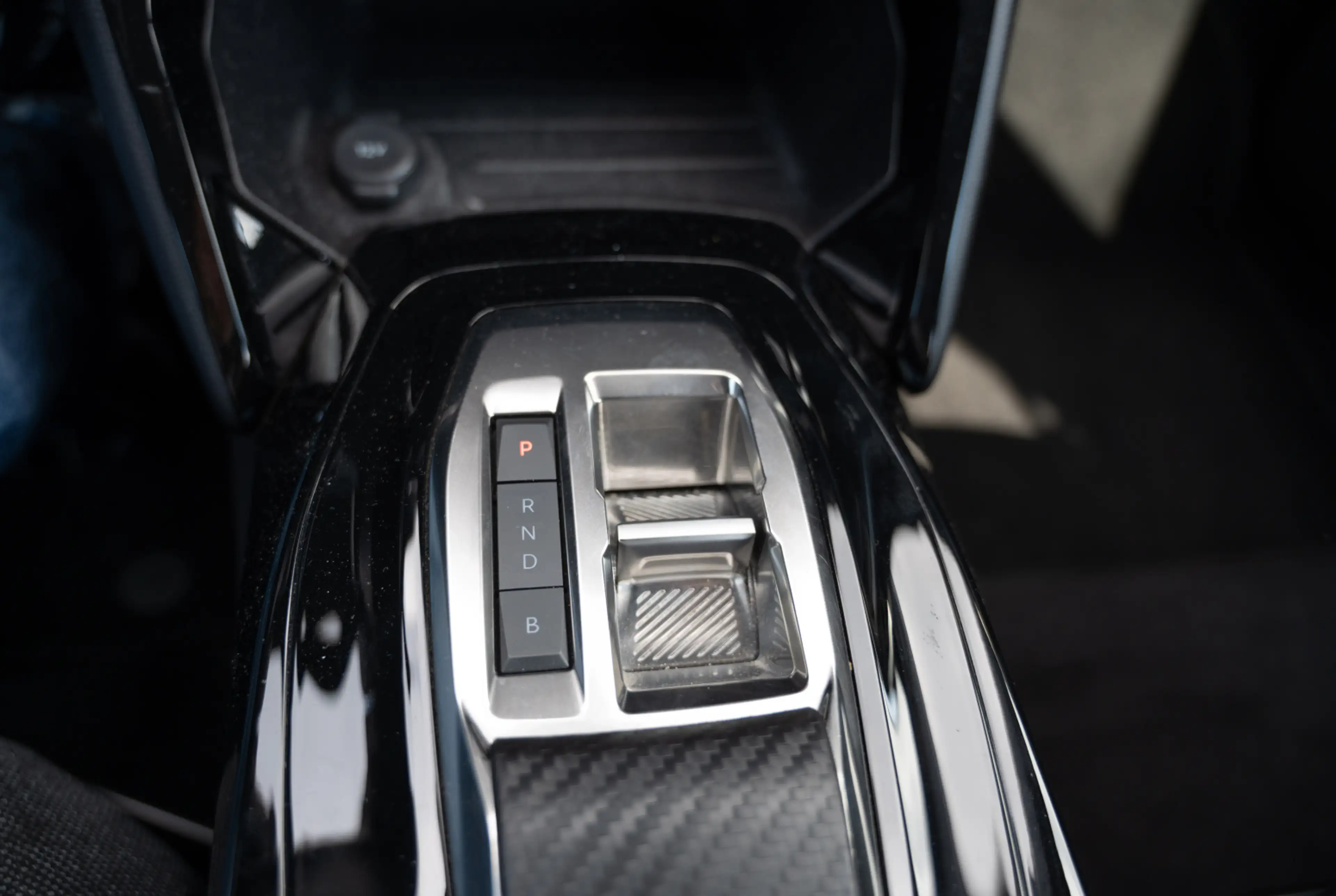 Peugeot 2008 Active Pack Elektromotor 136 *WÄRMEPUMPE*180°KAMERA* — photo 8