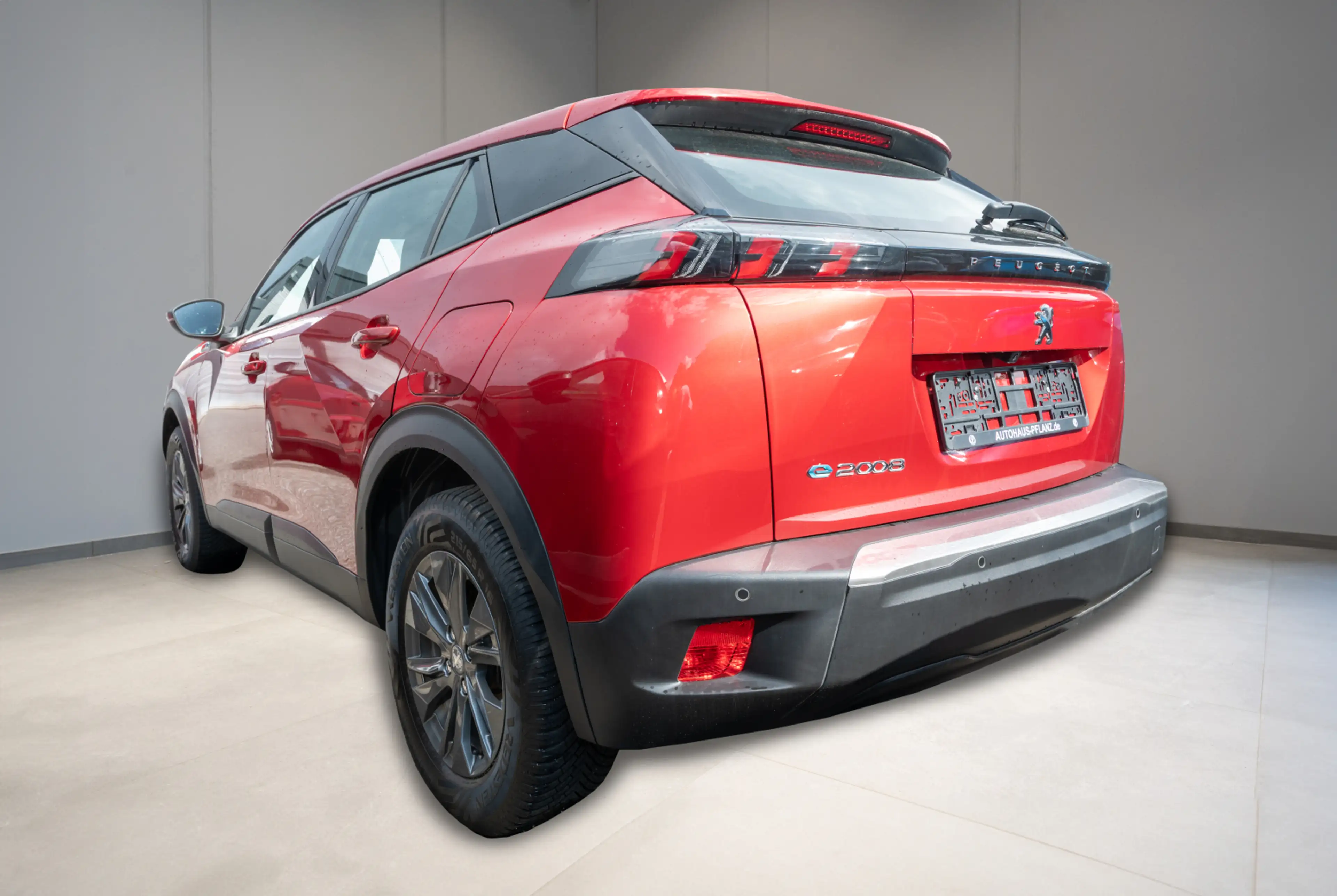 Peugeot 2008 Active Pack Elektromotor 136 *WÄRMEPUMPE*180°KAMERA* — photo 2