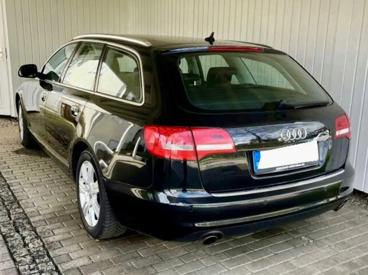 Audi A6 3.0 TFSI quattro~AUT.~ALU~NAVI~PDC~EURO 5~TÜV Negru - 2