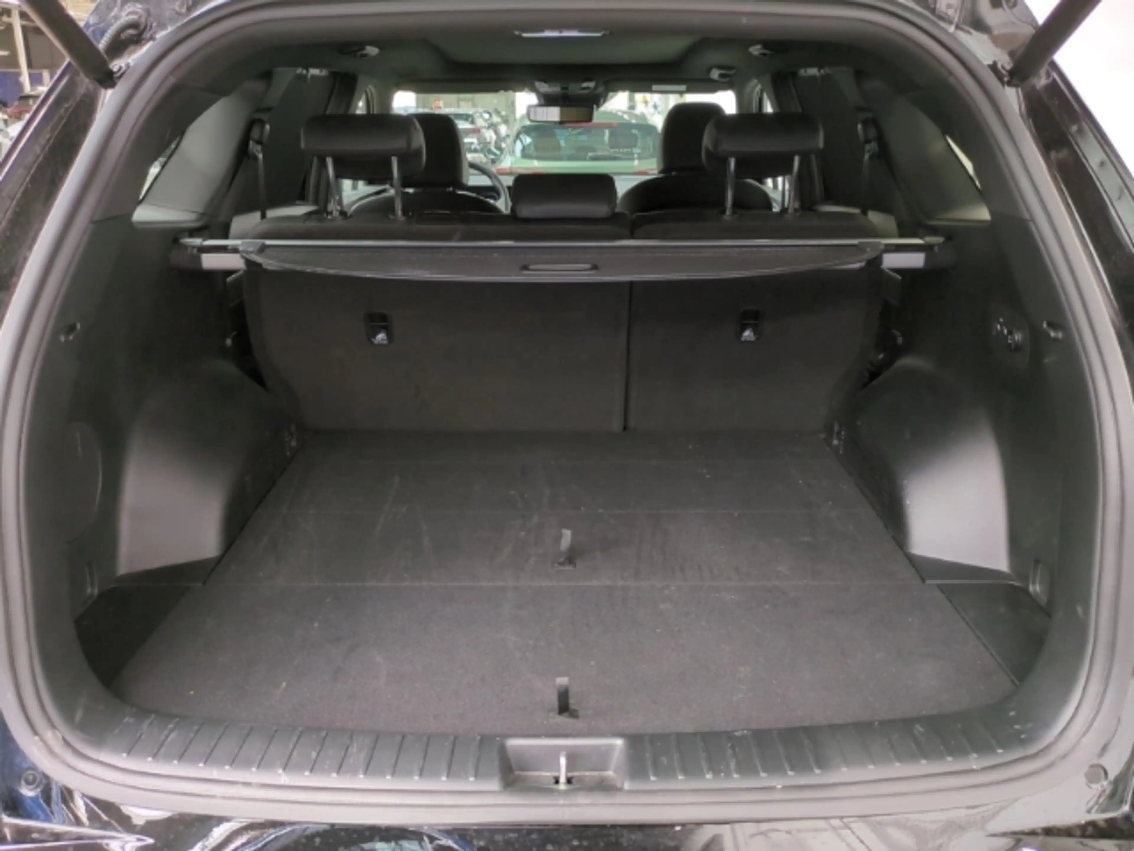 Kia Sorento Platinum 4WD Hybrid PE 1.6T NAVI,AHK,GJR — photo 6