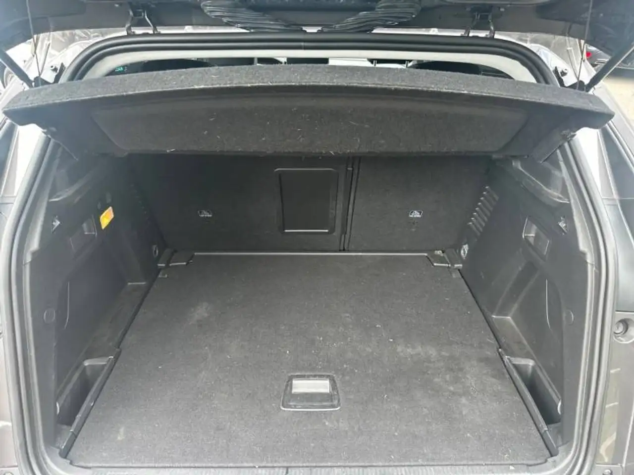 Peugeot 3008 2 1.5 BlueHDi 96kW S&S Allure Pack, миниатюра 6