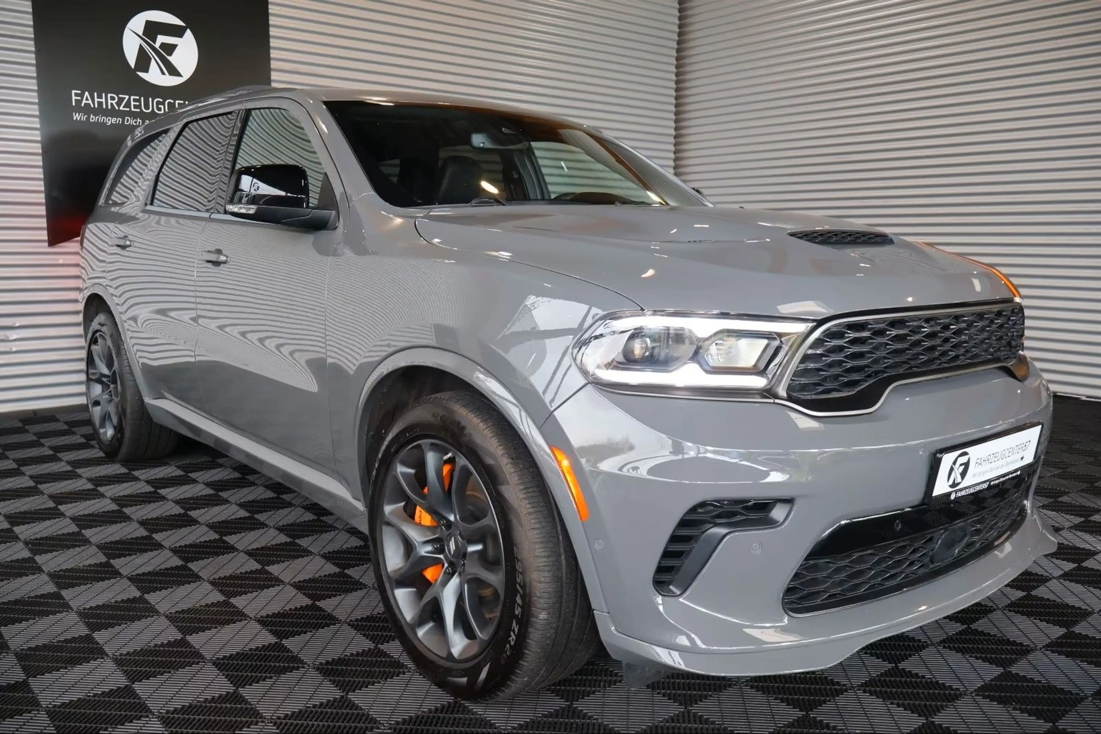 Dodge Durango R/T Hemi Orange 4x4/CARPLAY/6-SITZER/LPG — photo 5