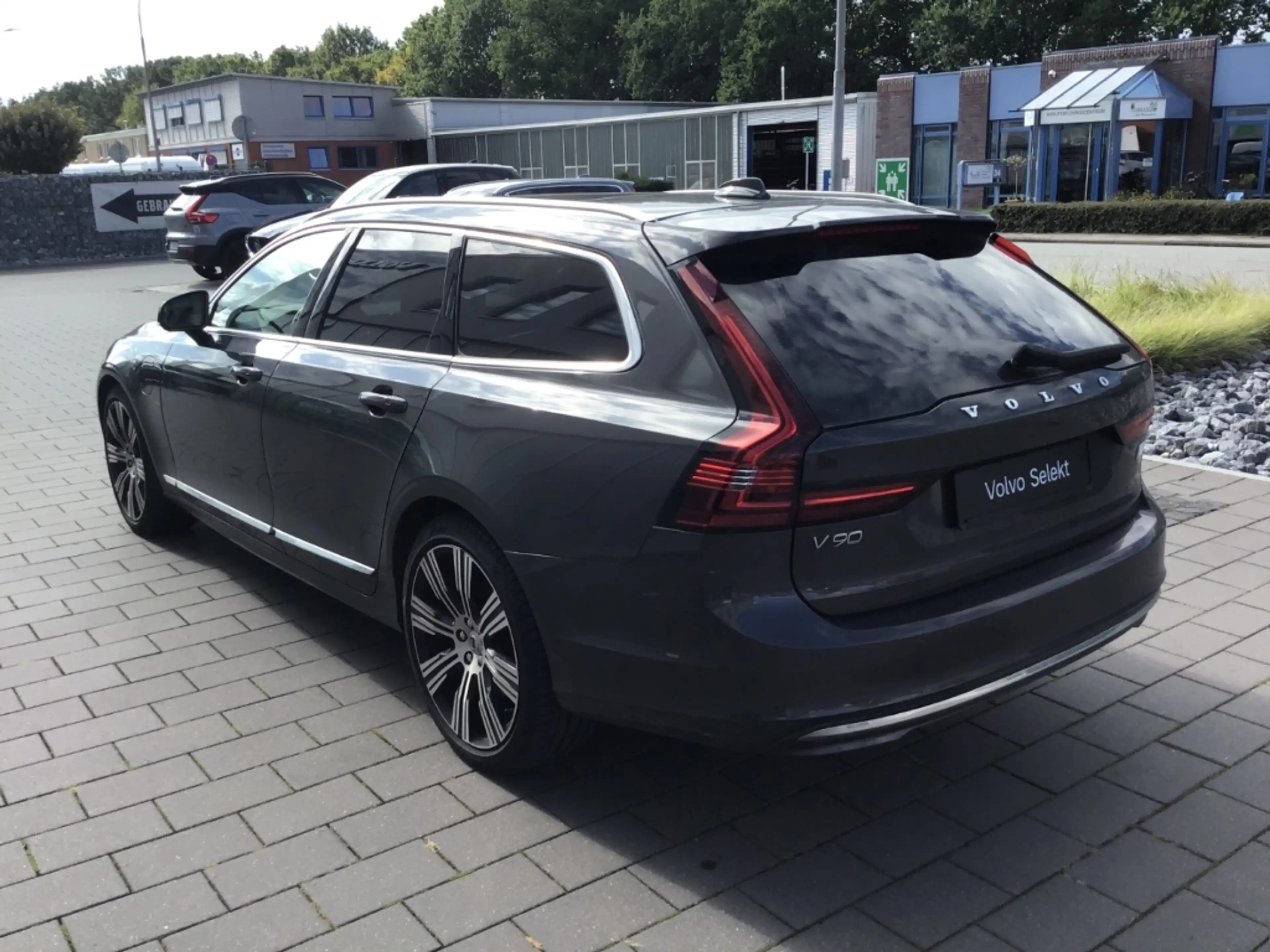 Volvo V90 T8 Ultimate Bright AWD Stdhzg. PanoDach Cam — photo 5