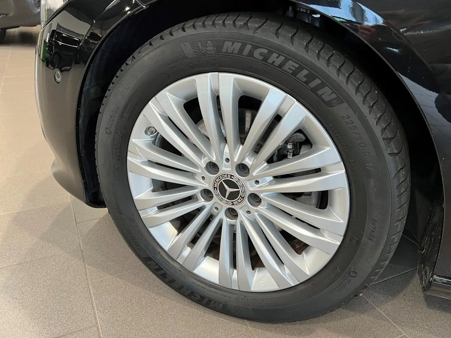 Mercedes-Benz C 180 Business Line Dos 6408 Zwart - 2