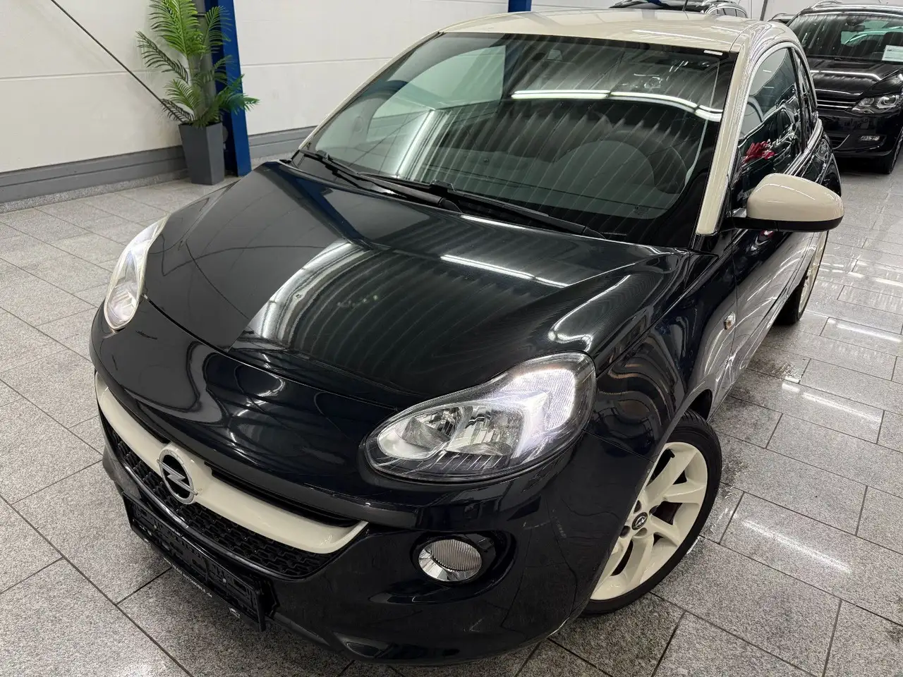 Opel Adam