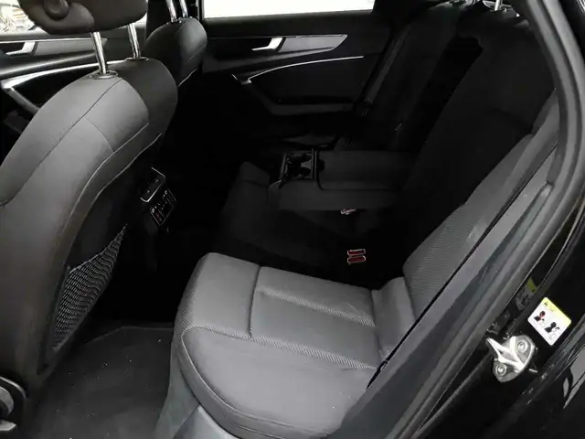 Audi A6 view 7