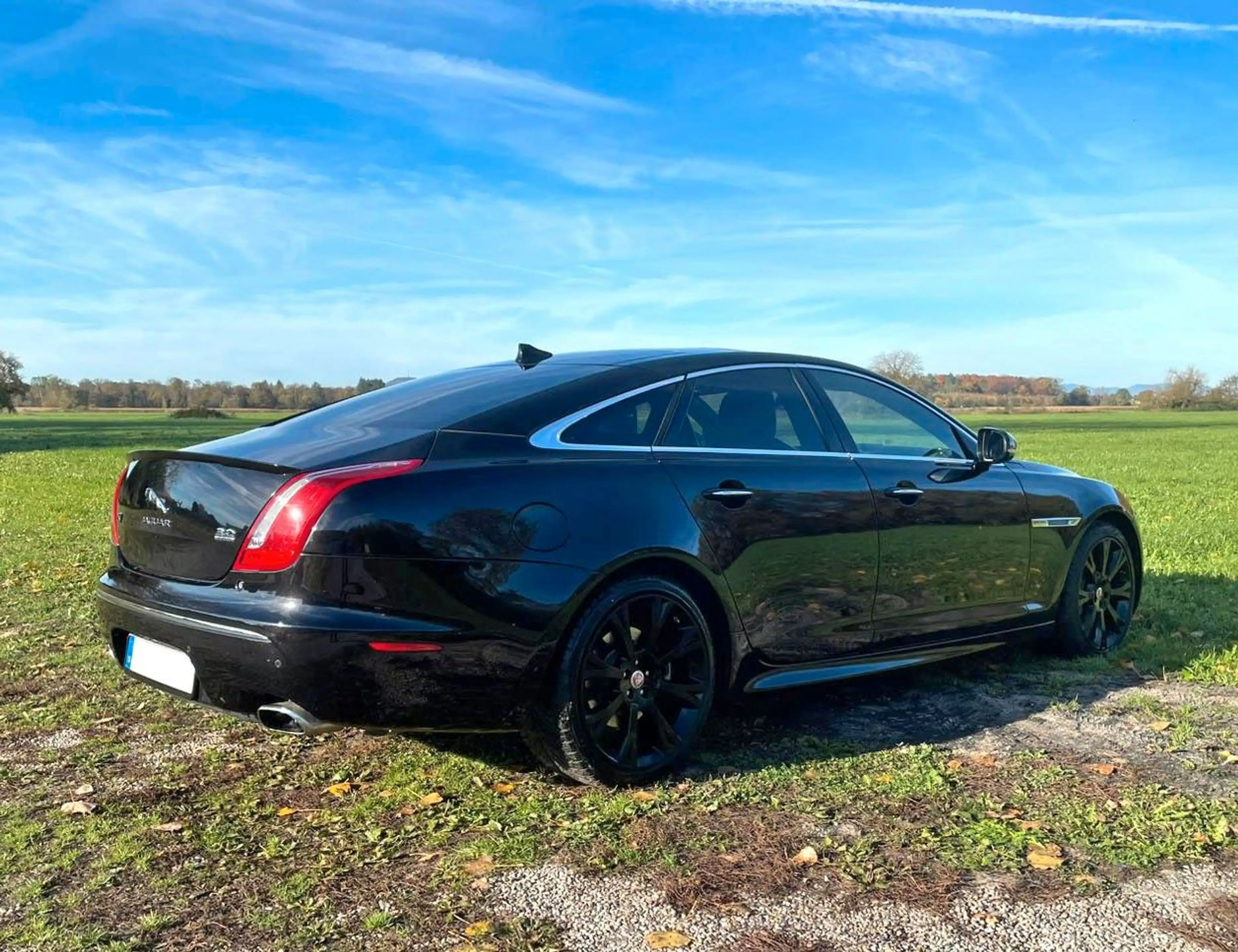 Jaguar XJ PREMIUM LUXURY AWD — photo 4