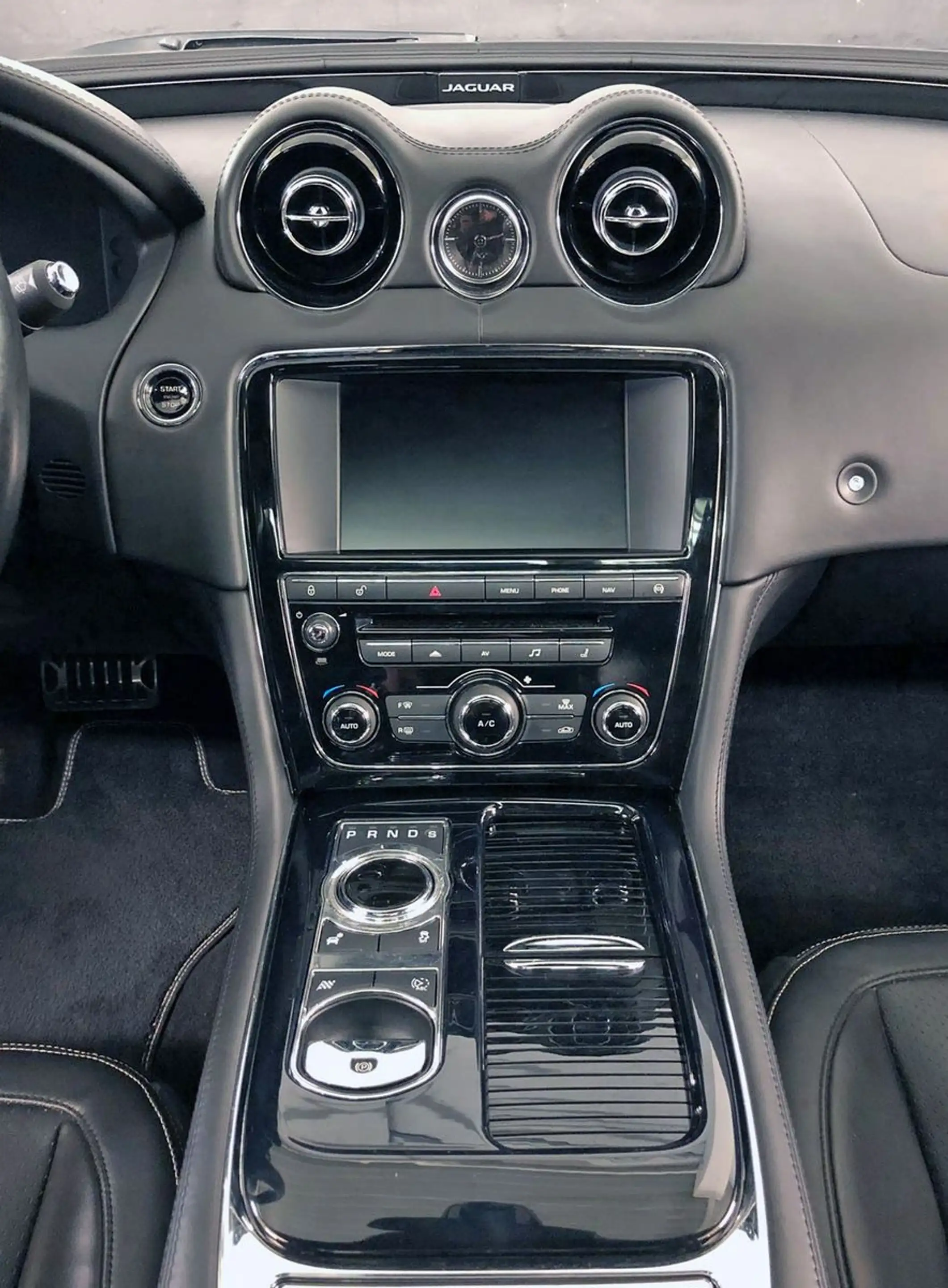 Jaguar XJ PREMIUM LUXURY AWD — photo 9