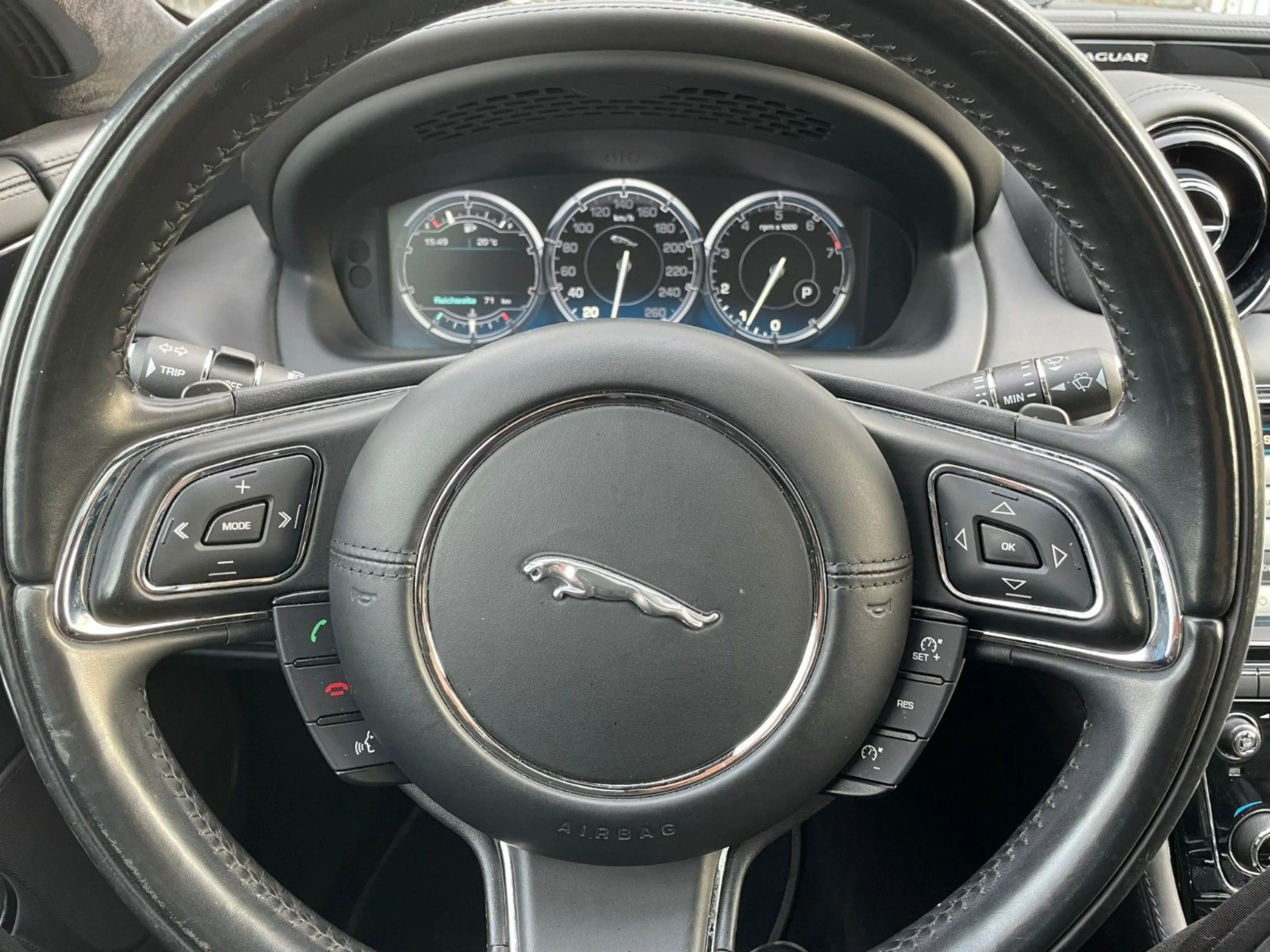 Jaguar XJ PREMIUM LUXURY AWD — photo 7