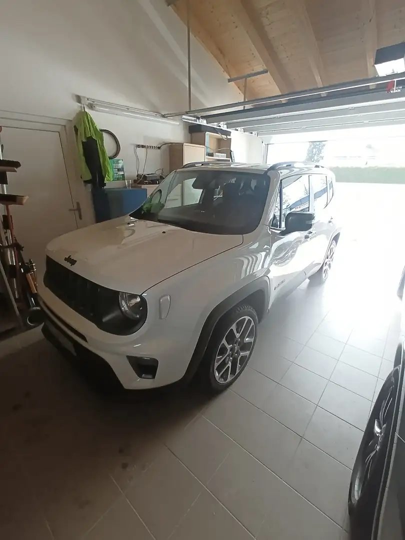 Jeep Renegade 1.3 PHEV 240PS AT 4xe S Allrad - 1