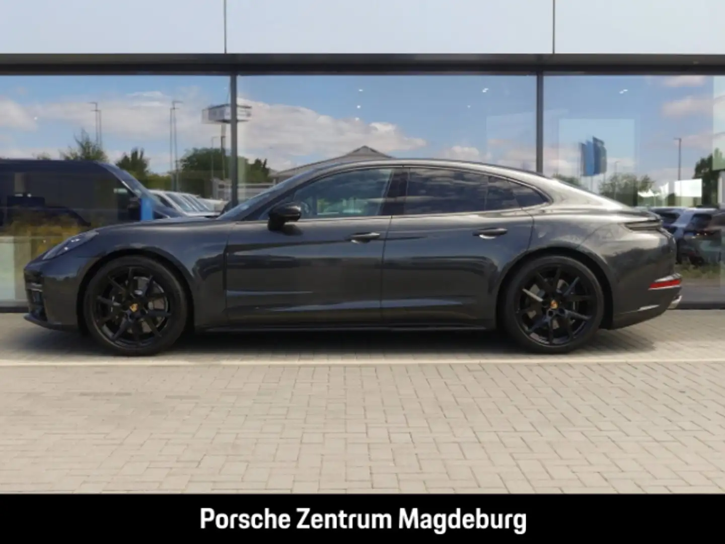 Porsche Panamera GTS*BOSE*PANO*INNO*HD-MATRIX* Grau - 2