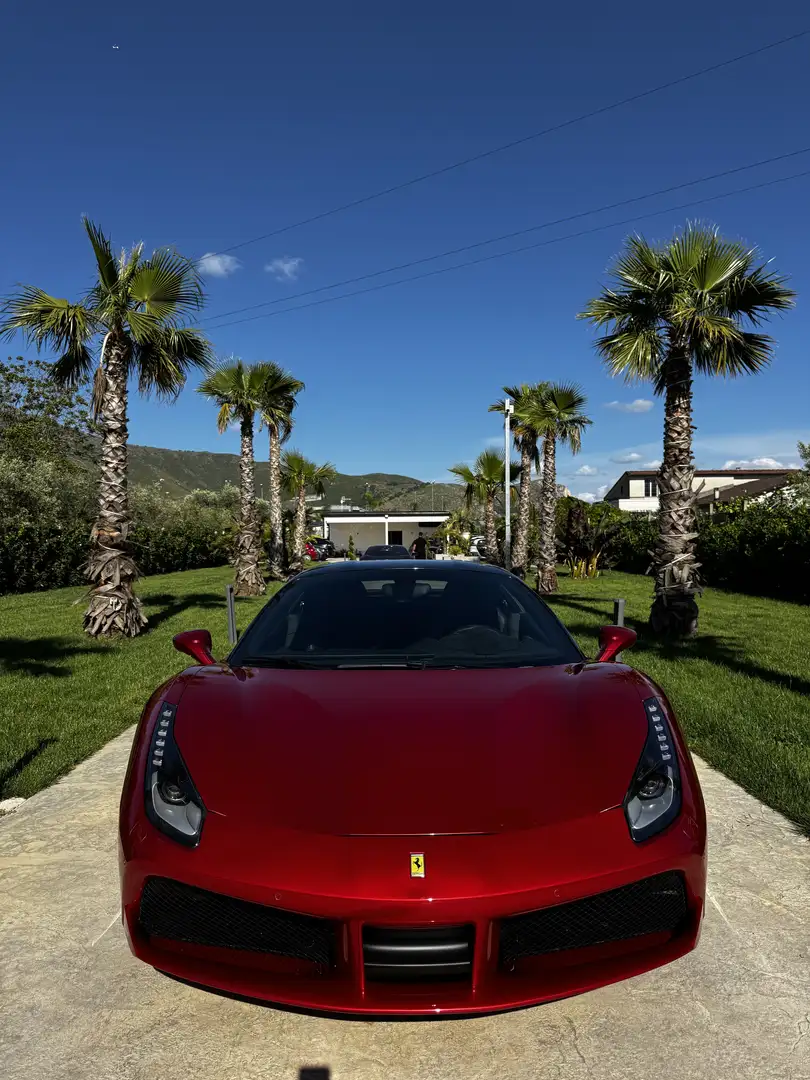 Ferrari 488 Coupe 3.9 GTB “rosso fuoco” lift/carbon Rouge - 2
