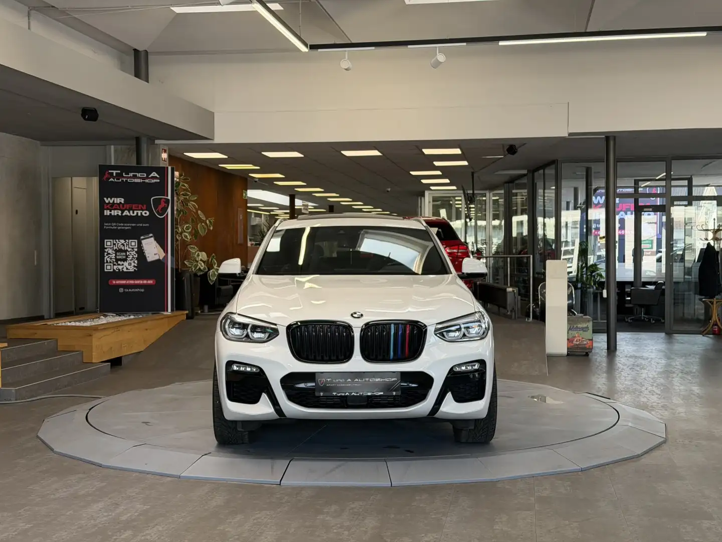 BMW X4 20d M-Sport xDrive Aut. *Head-up*Pano*Kamera* Weiß - 2