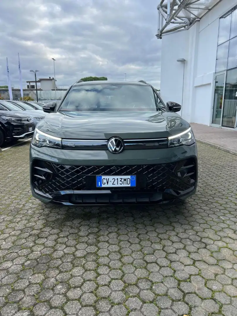 Volkswagen Tiguan 2.0 TDI 150 CV SCR DSG R-Line FARI MATRIX Vert - 1