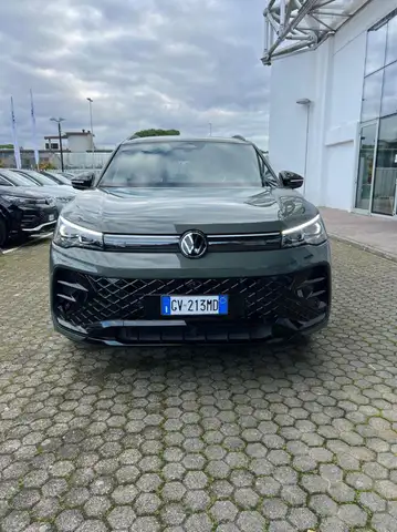Volkswagen Tiguan 2.0 TDI 150 CV SCR DSG R-Line FARI MATRIX