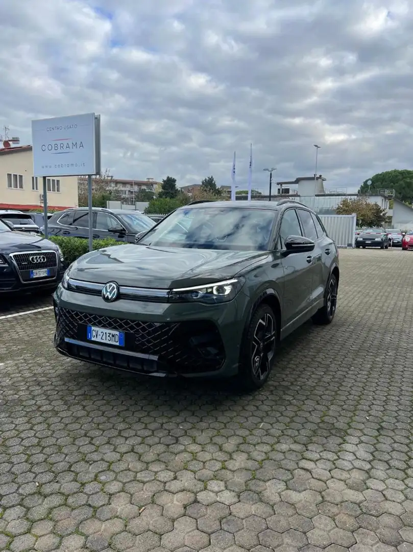 Volkswagen Tiguan 2.0 TDI 150 CV SCR DSG R-Line FARI MATRIX Zöld - 2
