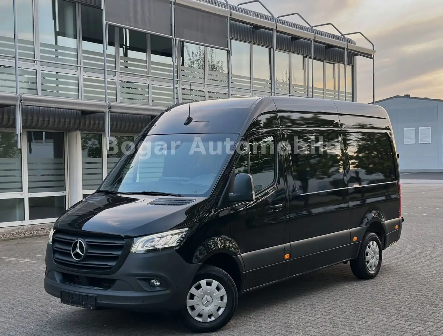 Mercedes-Benz Sprinter 316 CDI L2H2 *LED*NAVI*STHZG*KAMERA*7G* Noir - 1