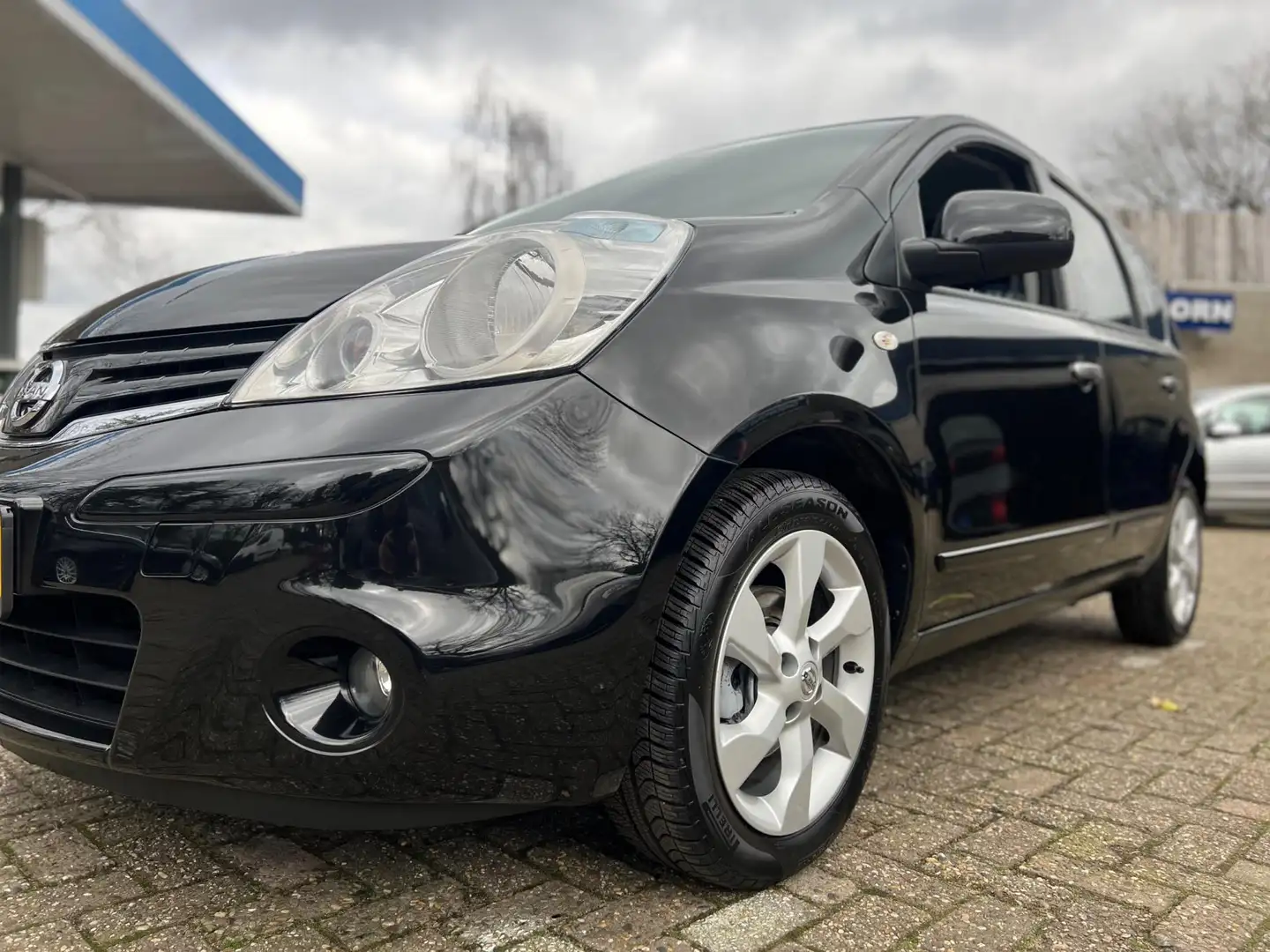 Nissan Note 1.6 Life AUTOMAAT *NAVI*PDC*CRUISE*CLIMA*LM. VELGE Zwart - 2