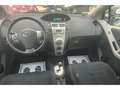 Toyota Yaris II 1.3 - 87 VVT-i Sol Gris - thumbnail 3
