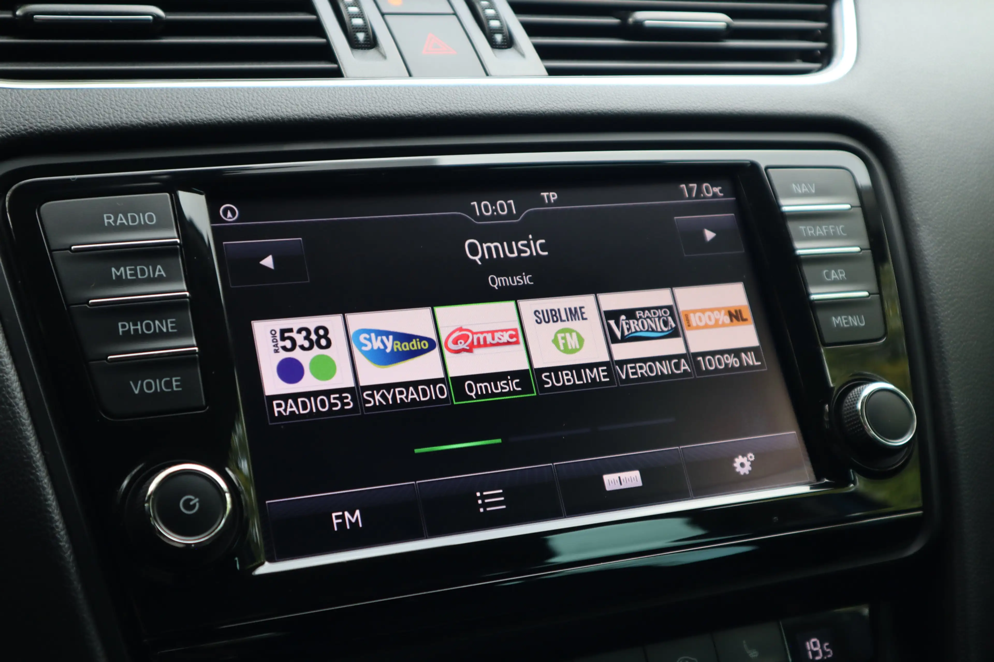Skoda Octavia Combi 1.8 TSI Greentech Style Business | Trekhaak — photo 17