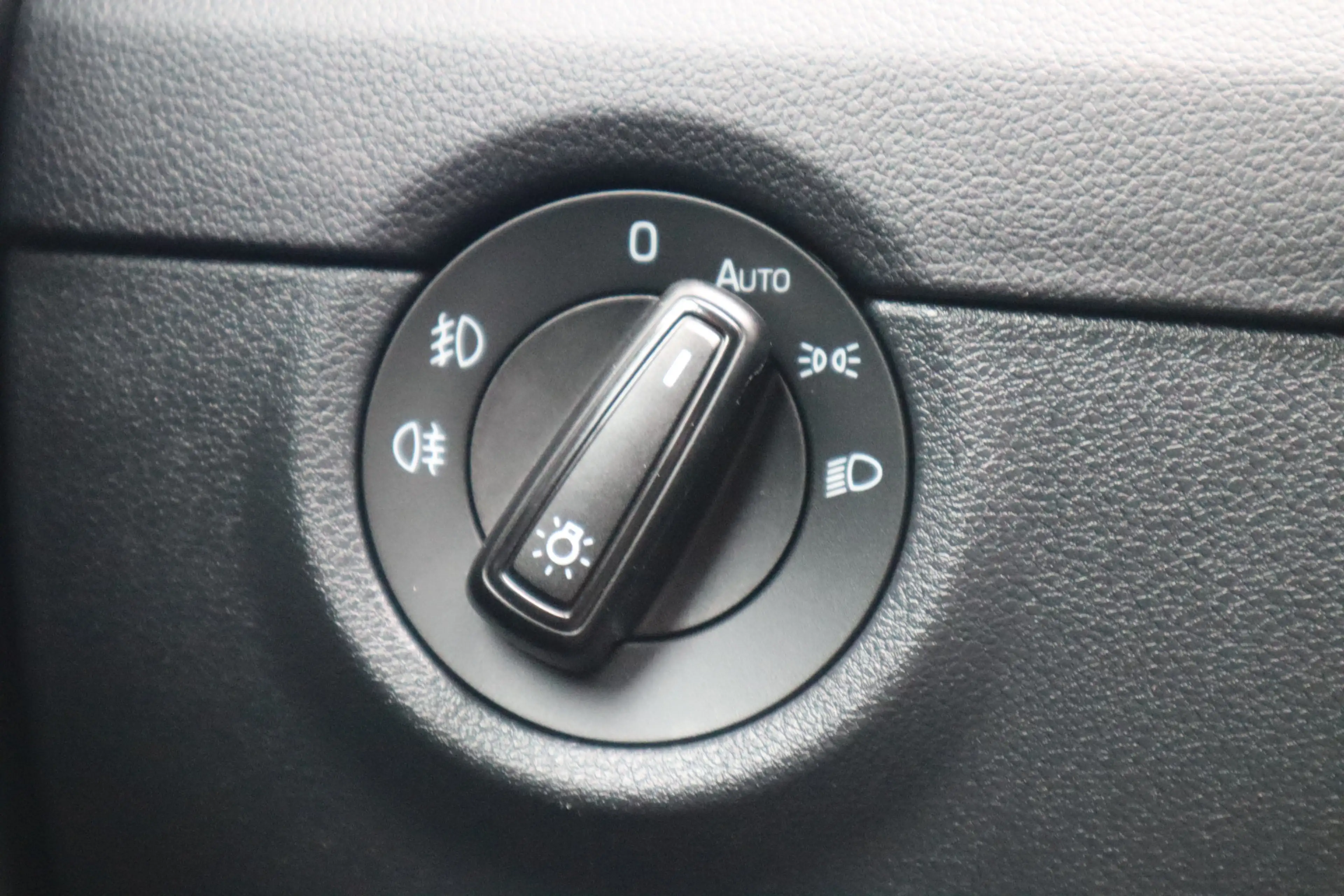 Skoda Octavia Combi 1.8 TSI Greentech Style Business | Trekhaak — photo 14