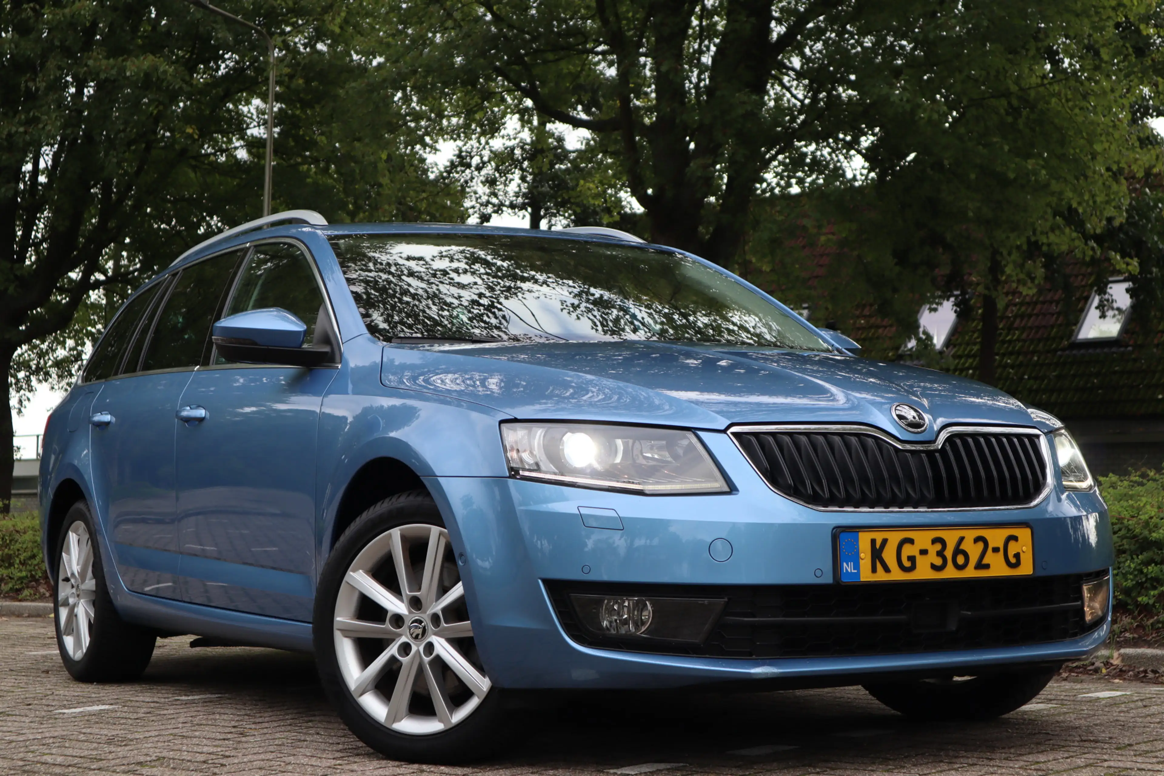 Skoda Octavia Combi 1.8 TSI Greentech Style Business | Trekhaak — photo 3