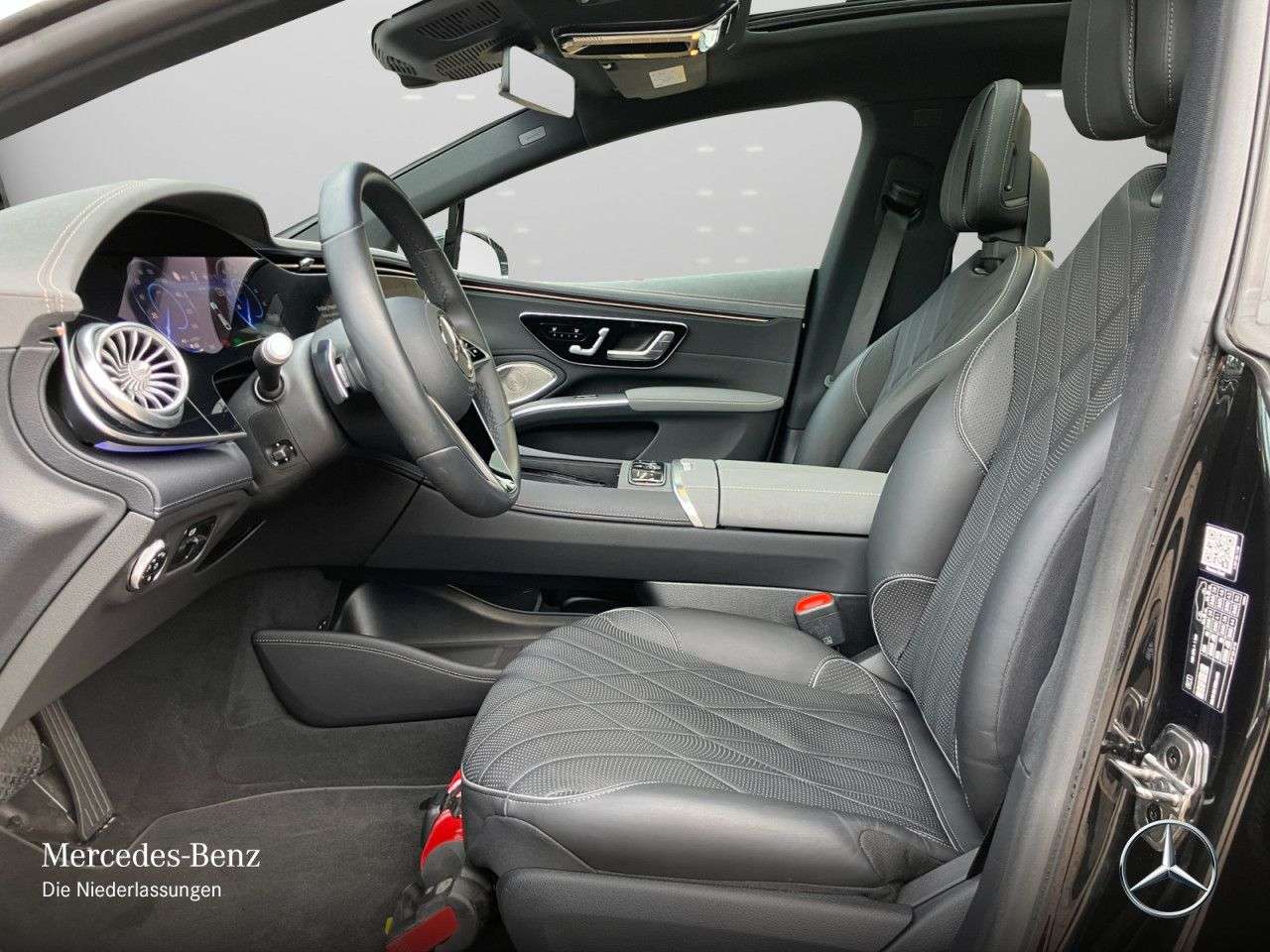Mercedes-Benz EQS
