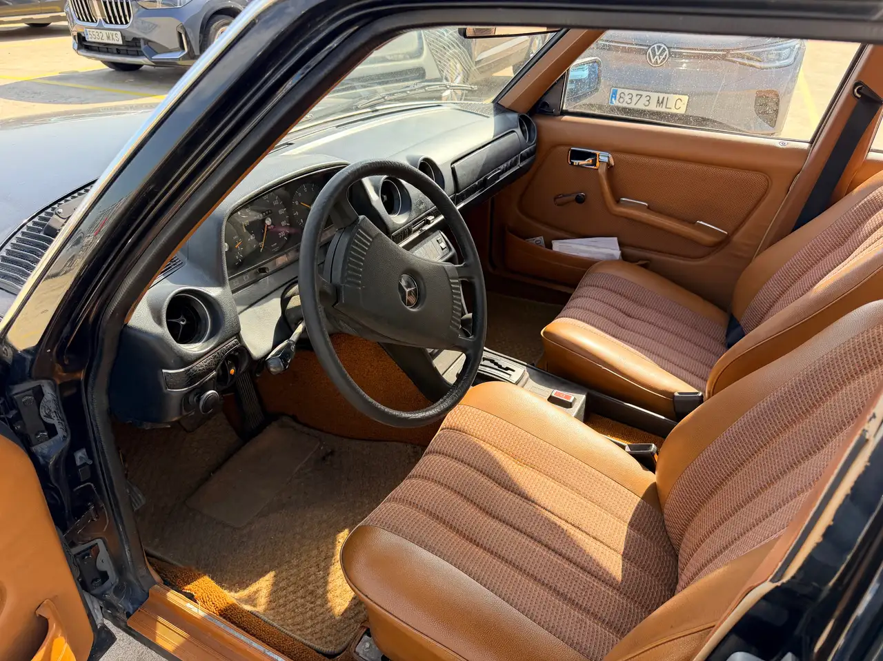 Mercedes-Benz 200 W123 200 Automático, foto 7