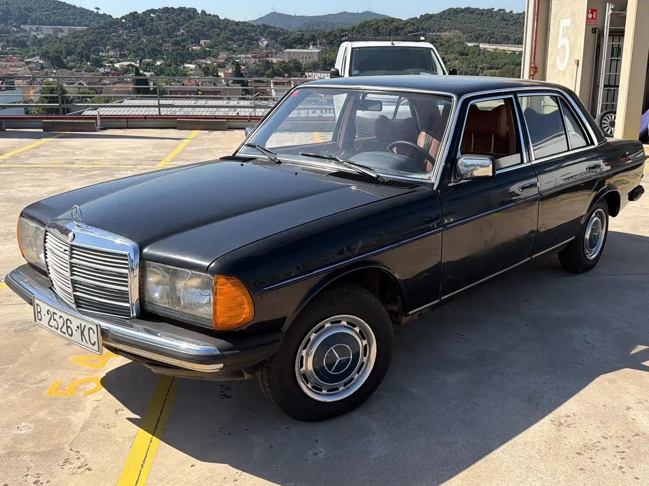 Mercedes-Benz 200 W123 200 Automático, foto 5