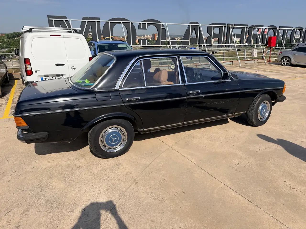 Mercedes-Benz 200 W123 200 Automático, foto 1