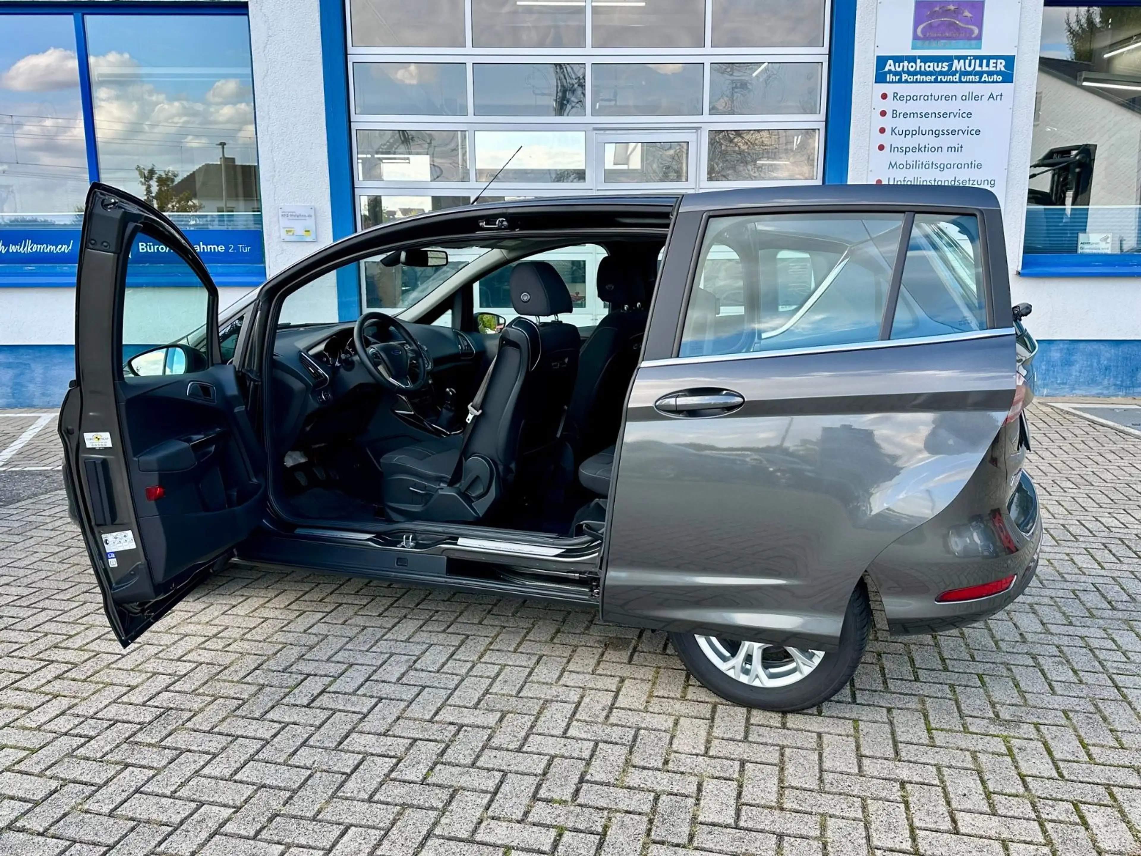 Ford B-Max 1,0 EcoBoost, Titanium, Navi, Winter-Paket — photo 8
