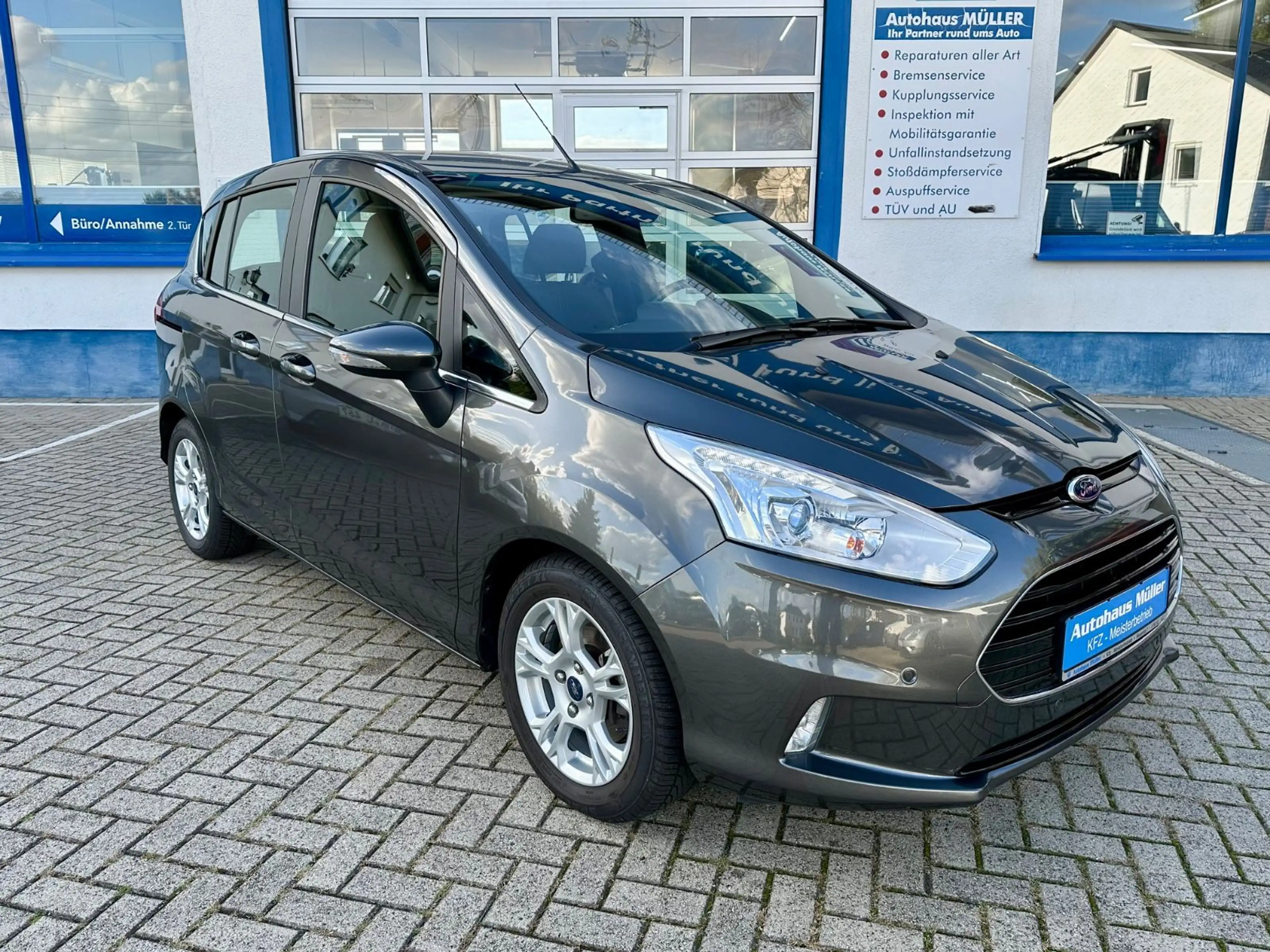 Ford B-Max 1,0 EcoBoost, Titanium, Navi, Winter-Paket — photo 3