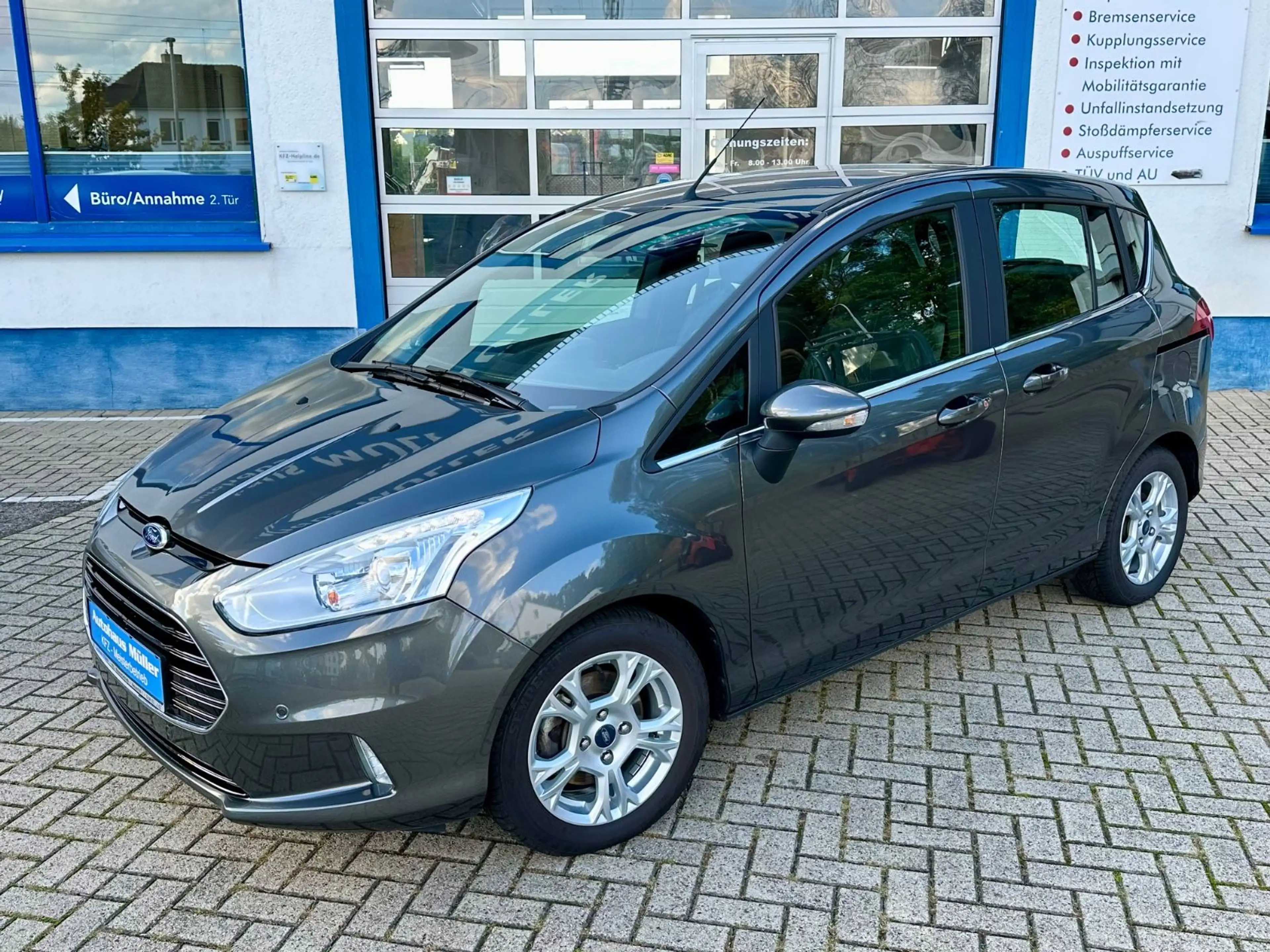 Ford B-Max 1,0 EcoBoost, Titanium, Navi, Winter-Paket — photo 4