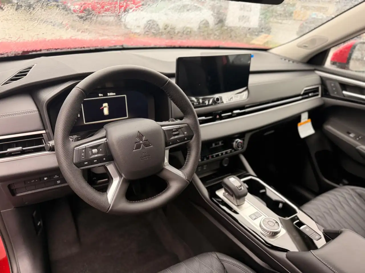 Mitsubishi Outlander снимка Mitsubishi Outlander