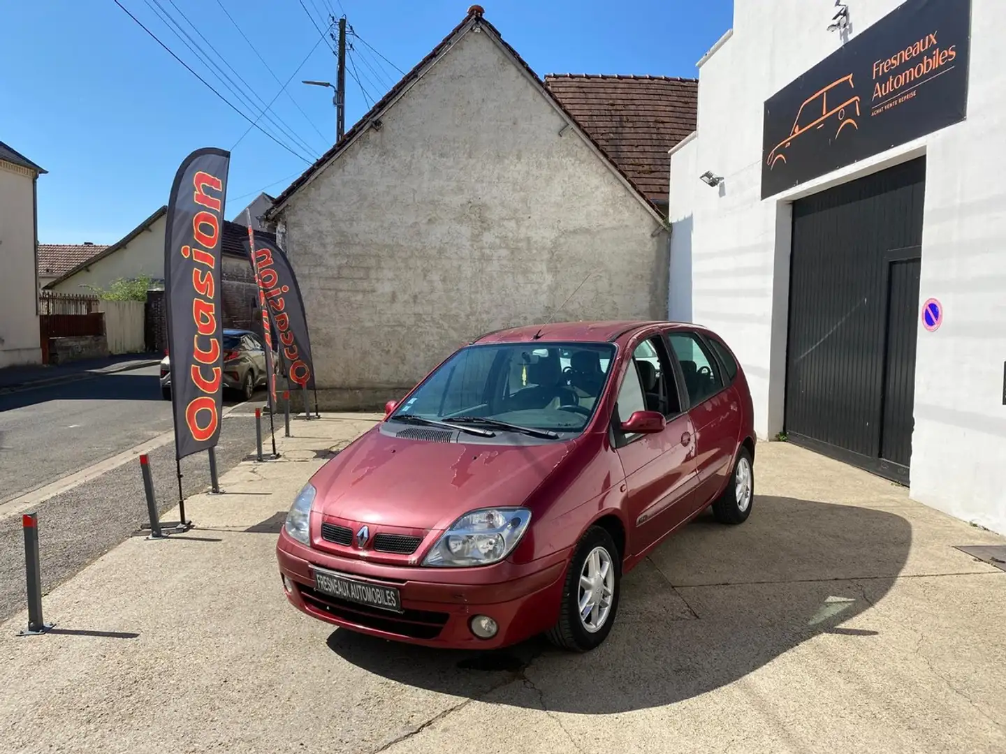 Renault Scenic 1.6 16V EXPRESSION Rouge - 1