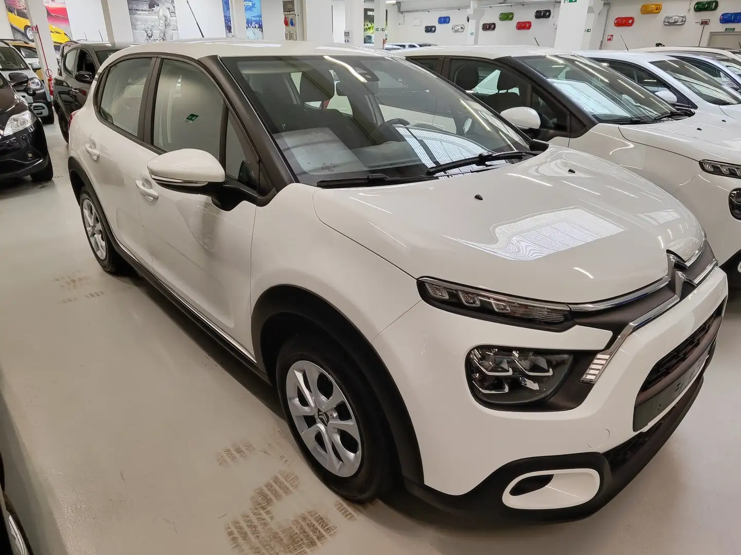 Citroen C3 C3 1.2 You! s&s 83cv Bianco - 1
