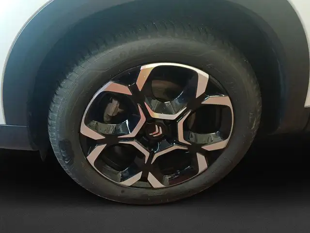 Citroen C5 Aircross view 9