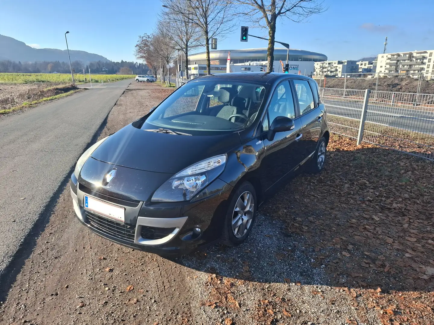 Renault Scenic Scénic 1,6 16V 110 TomTom Edition 8fach bereift Schwarz - 2