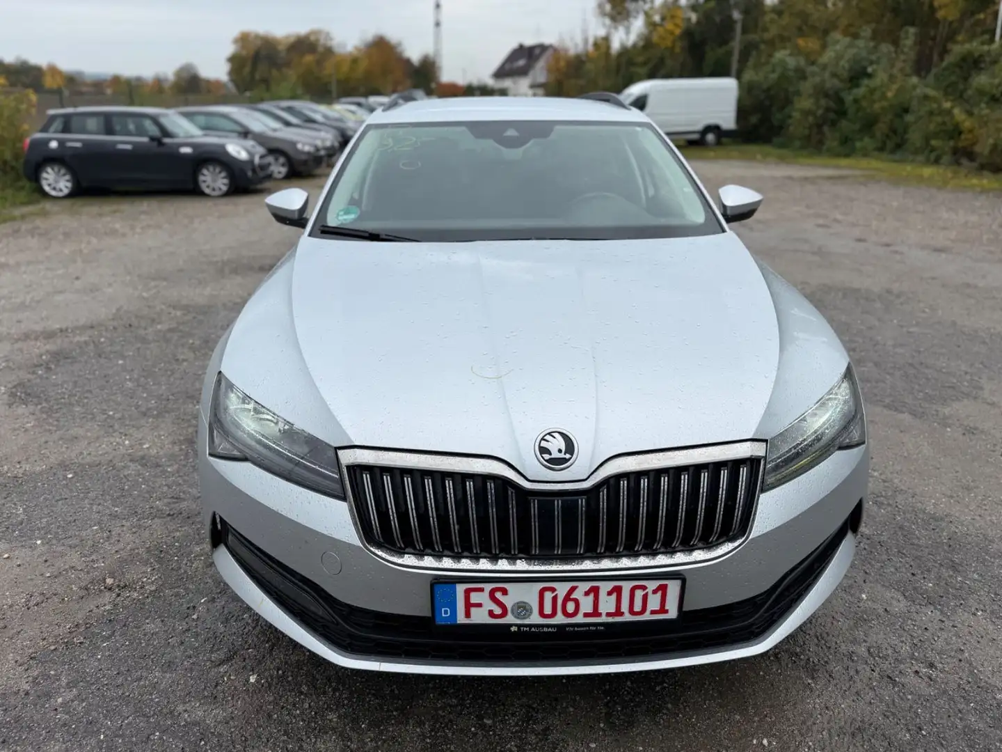 Skoda Superb 4x4 DSG/ ACC / 200 PS Silber - 1