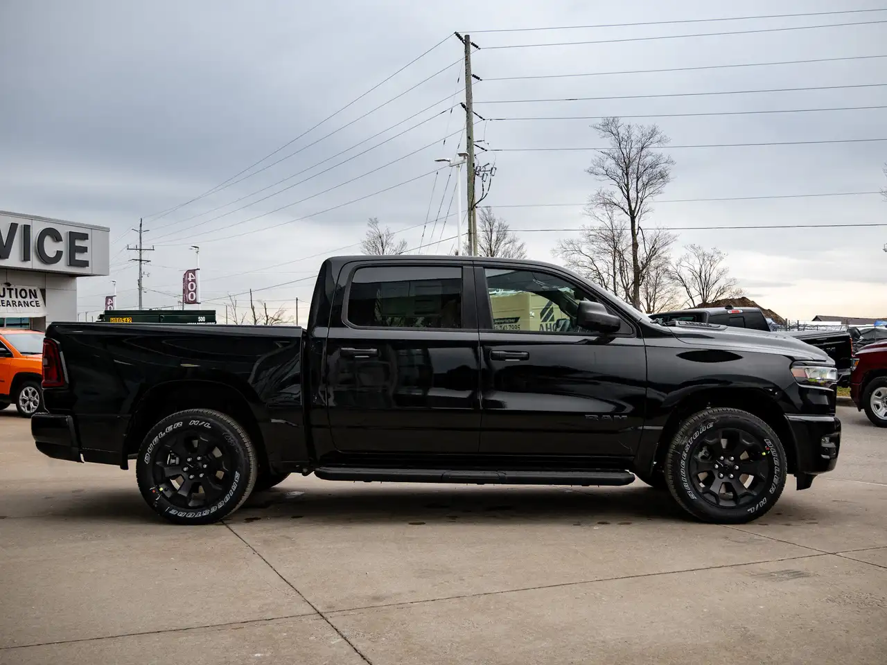 RAM 1500 снимка RAM 1500