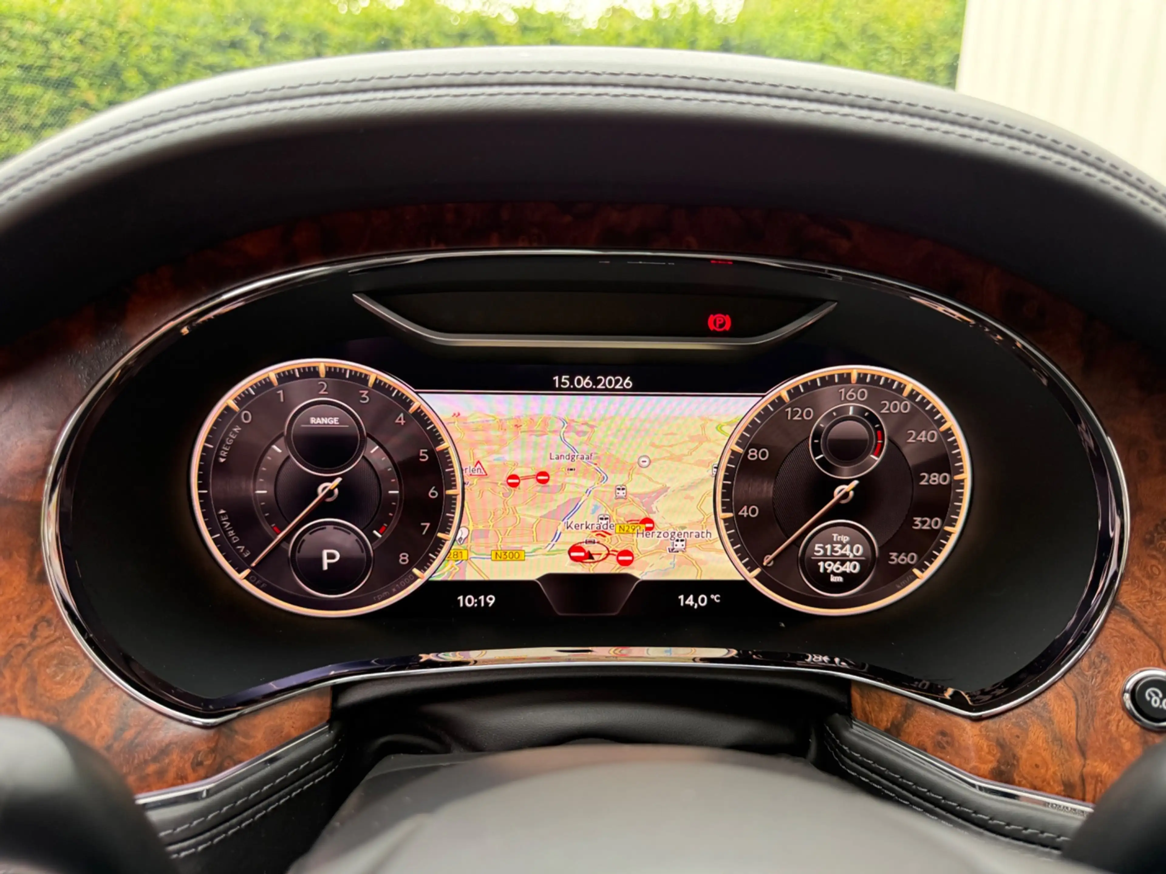 Bentley Flying Spur 2.9 V6 Hybrid Mulliner 544PK, Gran Turismo, Blackl — photo 12