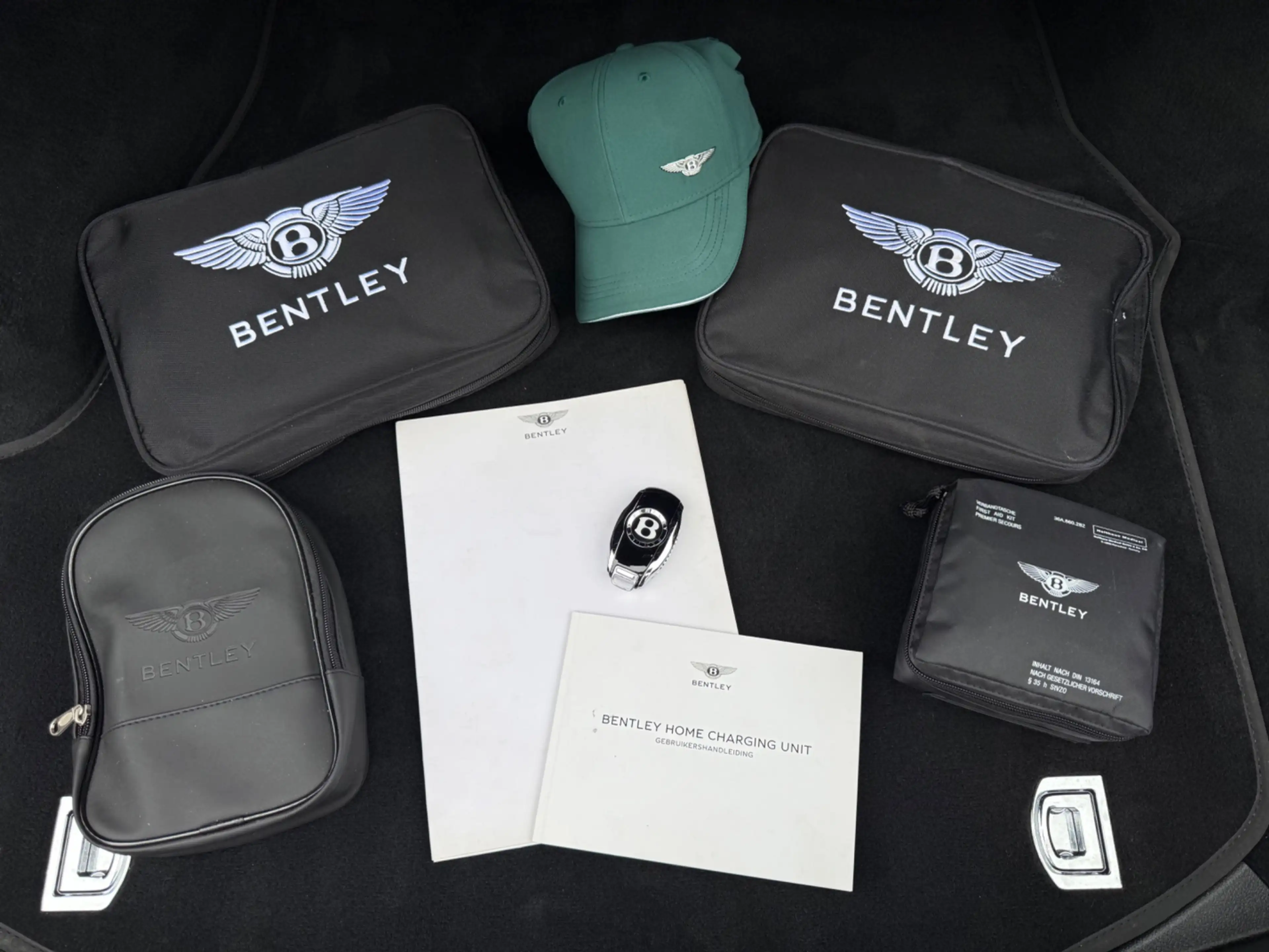 Bentley Flying Spur 2.9 V6 Hybrid Mulliner 544PK, Gran Turismo, Blackl — photo 35