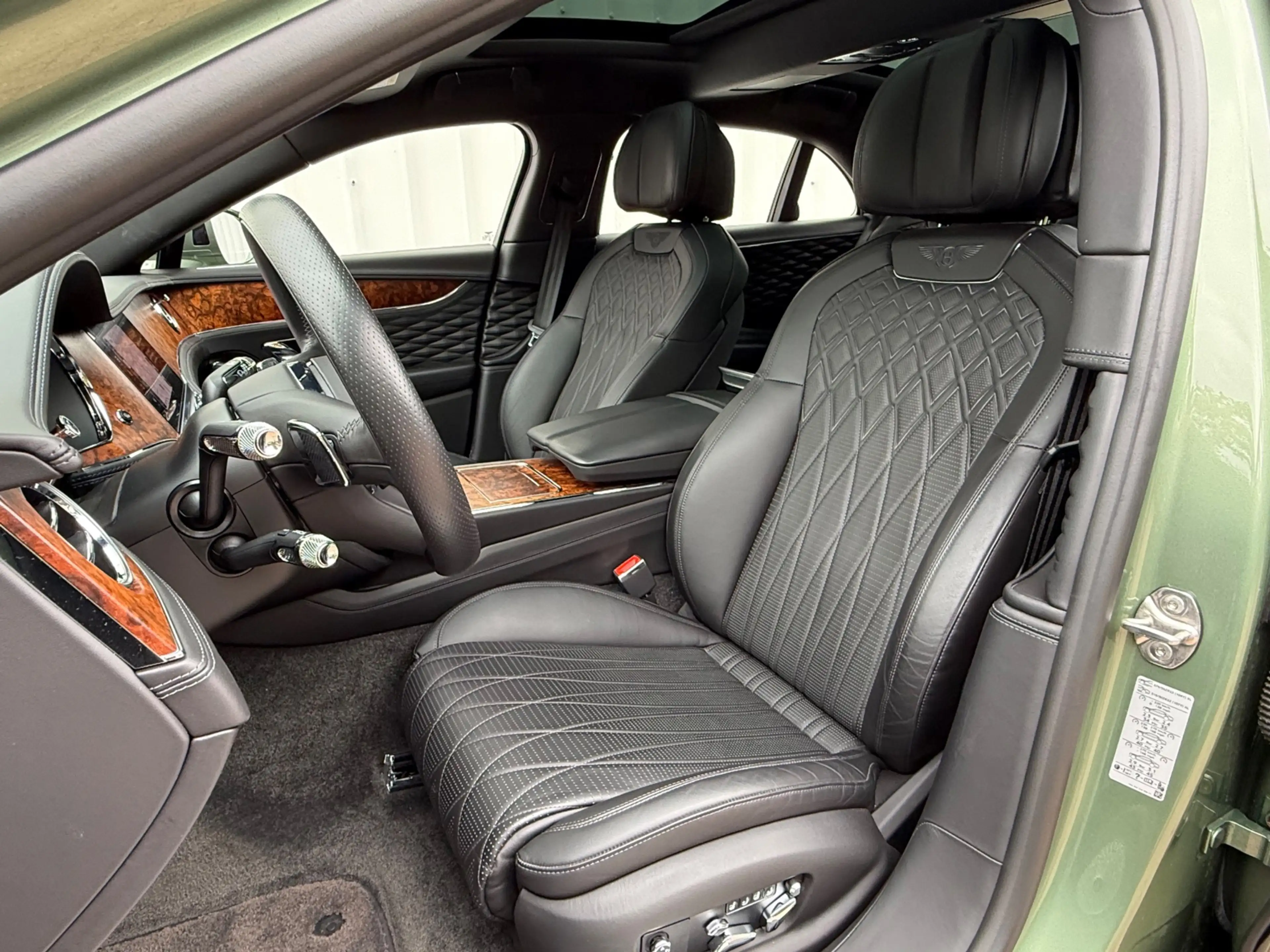 Bentley Flying Spur 2.9 V6 Hybrid Mulliner 544PK, Gran Turismo, Blackl — photo 6